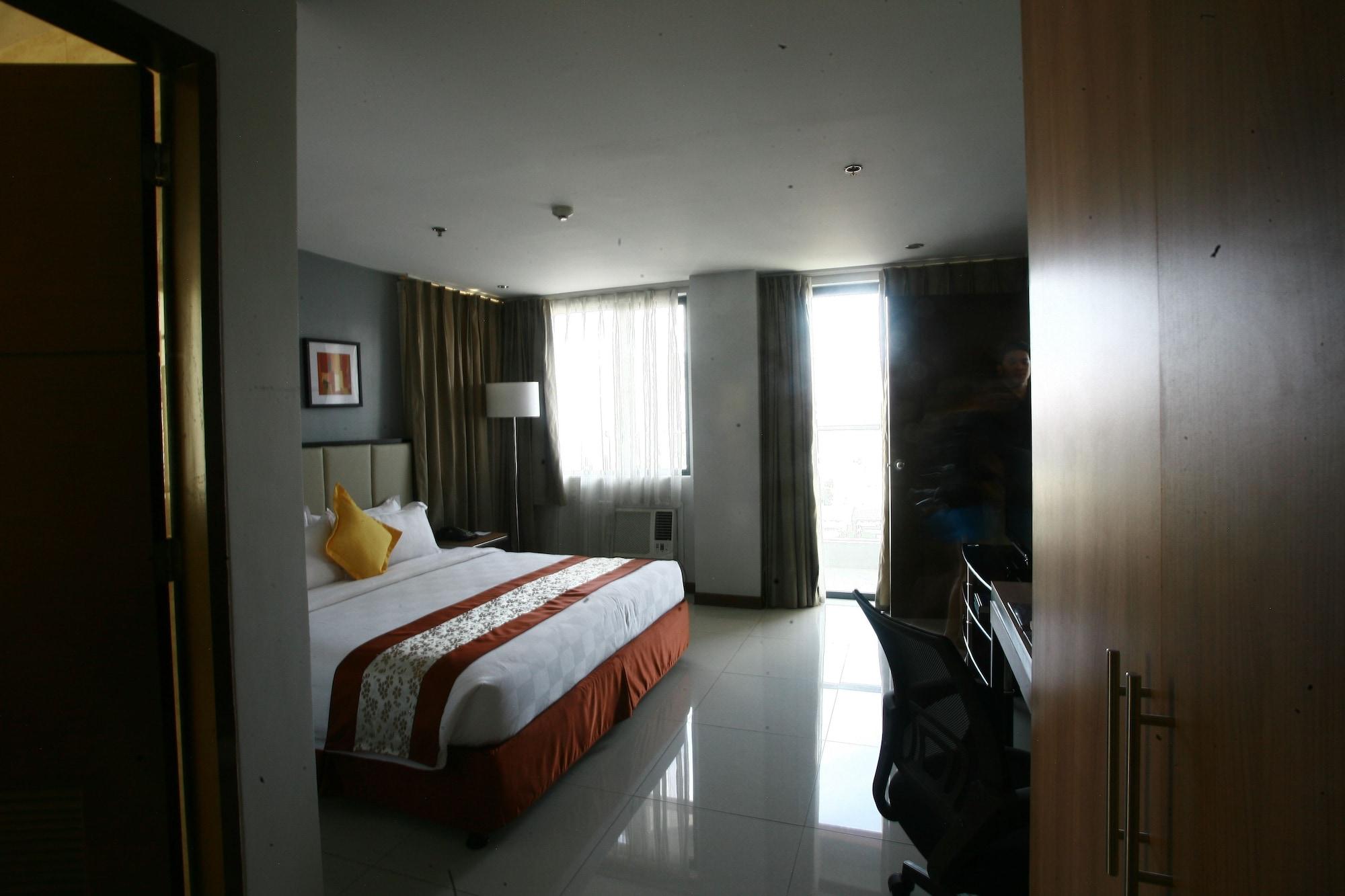 Ace Hotel And Suites Pasig City Exterior photo