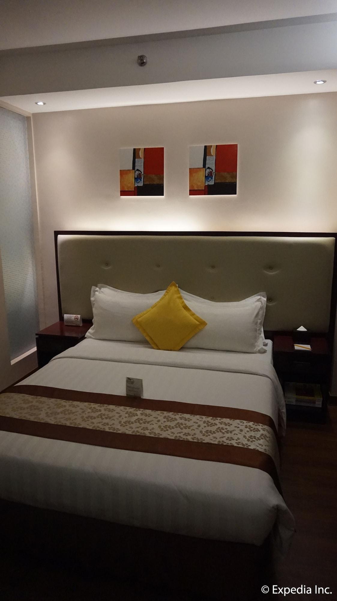 Ace Hotel And Suites Pasig City Exterior photo