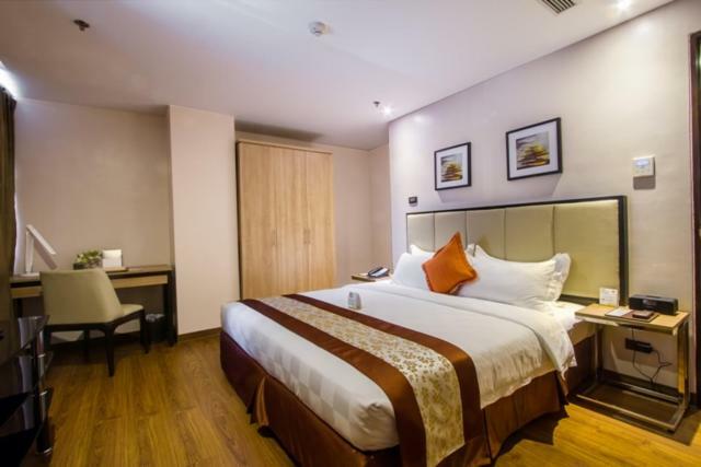 Ace Hotel And Suites Pasig City Exterior photo